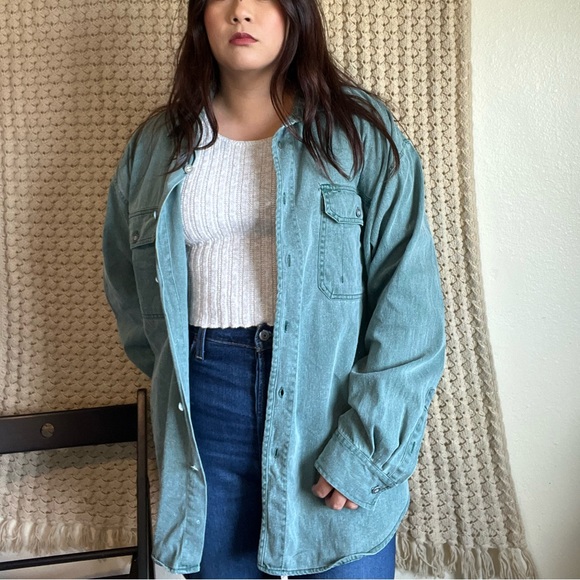 SOLD | Vtg Anchor Blue washed out faded teal color denim button down shirt - Picture 6 of 7